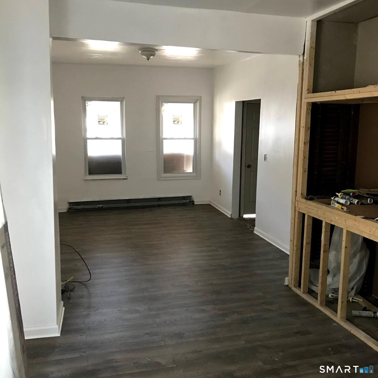 537 Hollister Avenue Bridgeport CT 06607