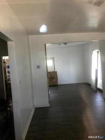 537 Hollister Avenue Bridgeport CT 06607