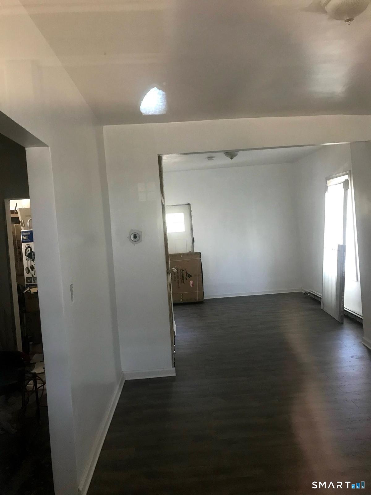 537 Hollister Avenue Bridgeport CT 06607