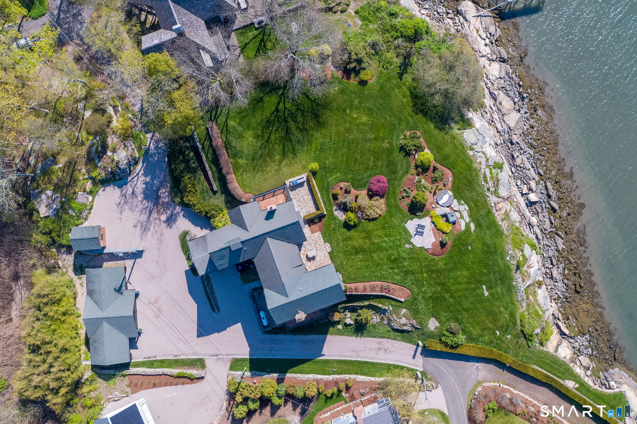 35 Prospect Hill Road Branford CT 06405