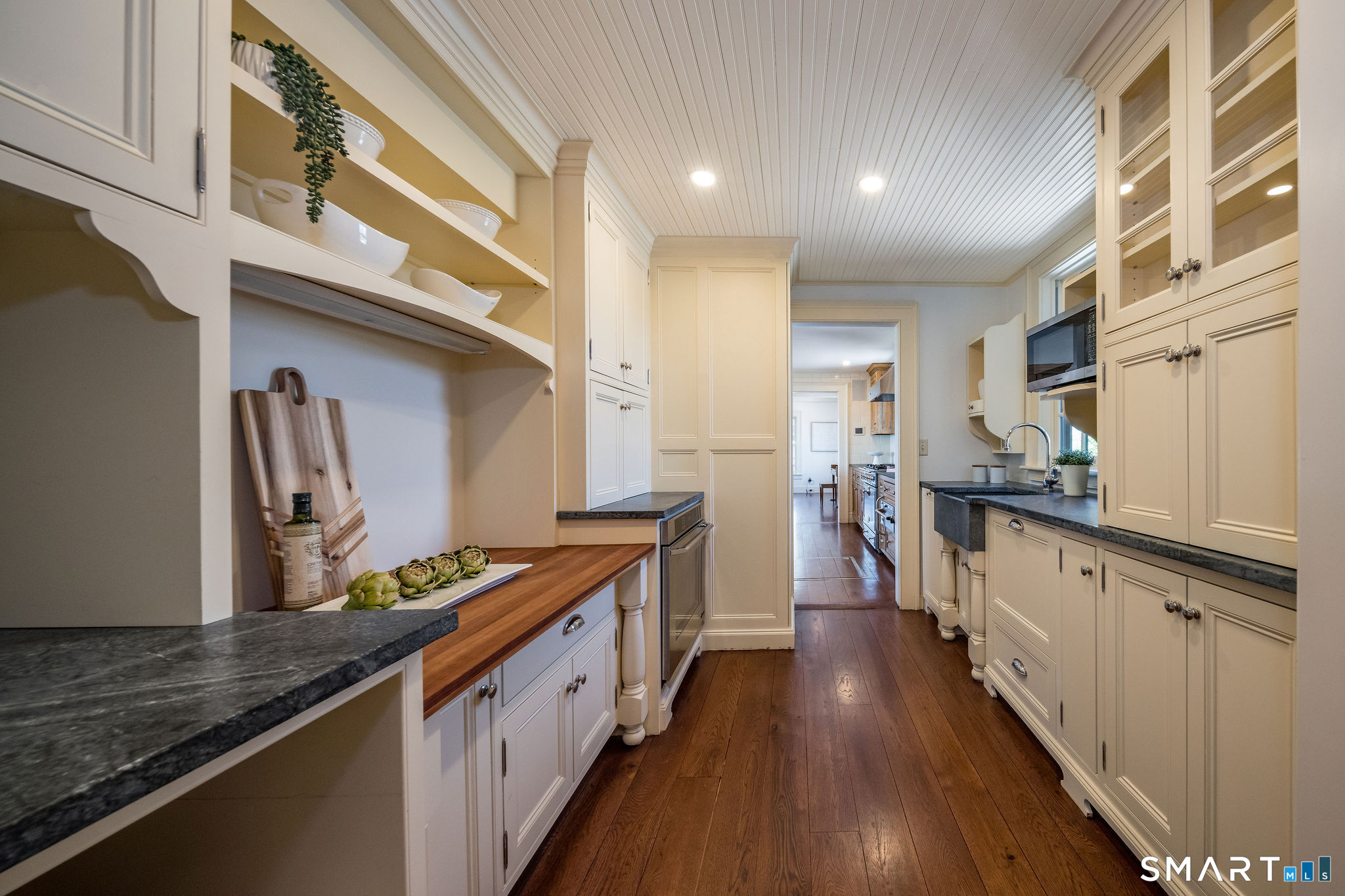 35 Prospect Hill Road Branford CT 06405