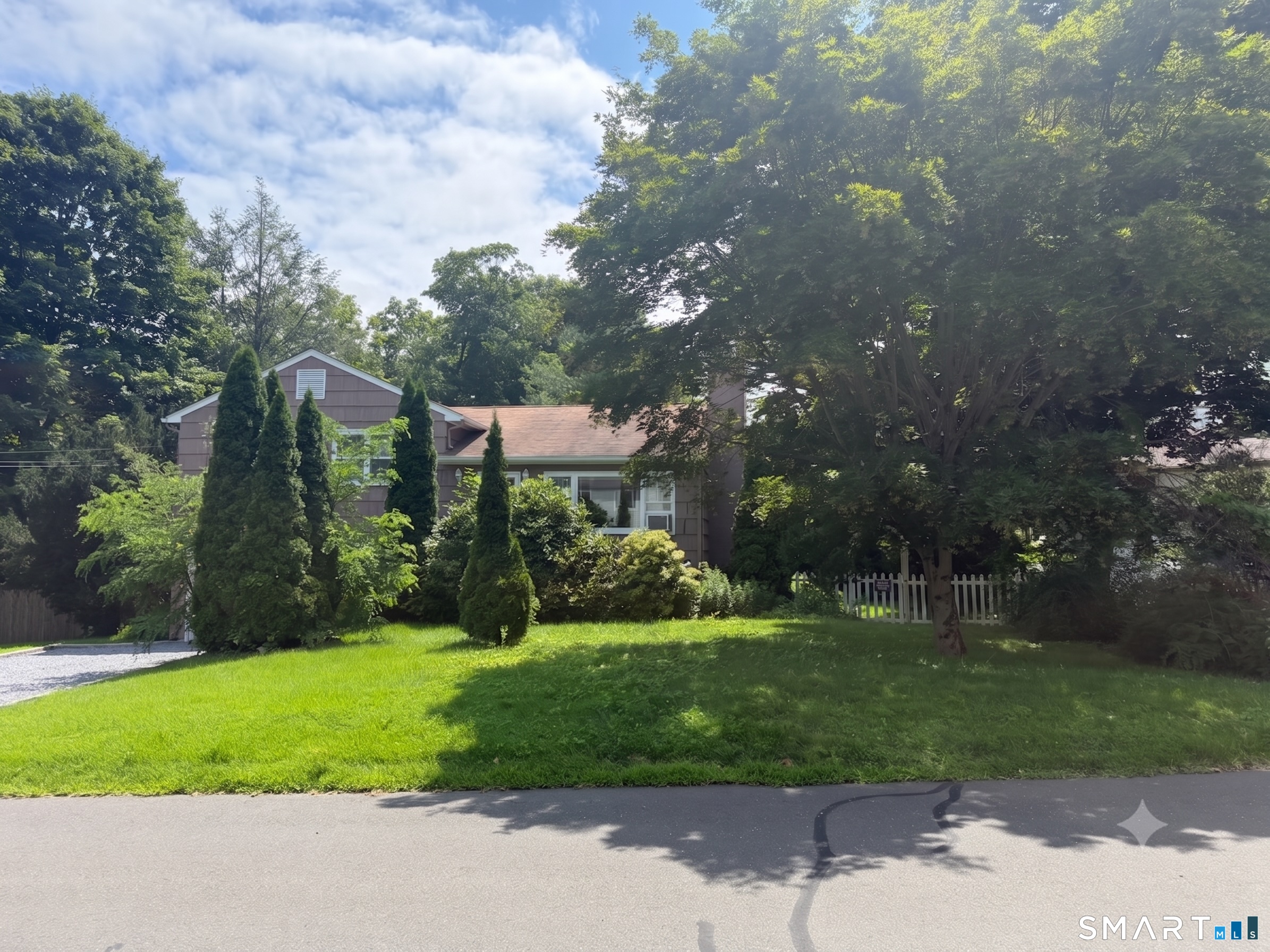 19 S Down River Road New Canaan CT 06840
