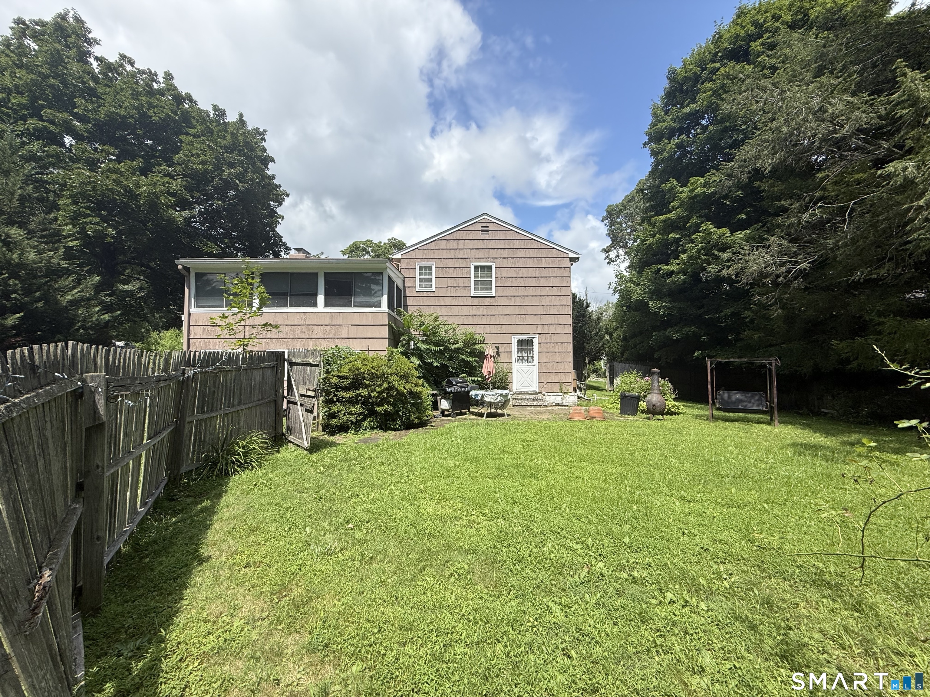19 S Down River Road New Canaan CT 06840