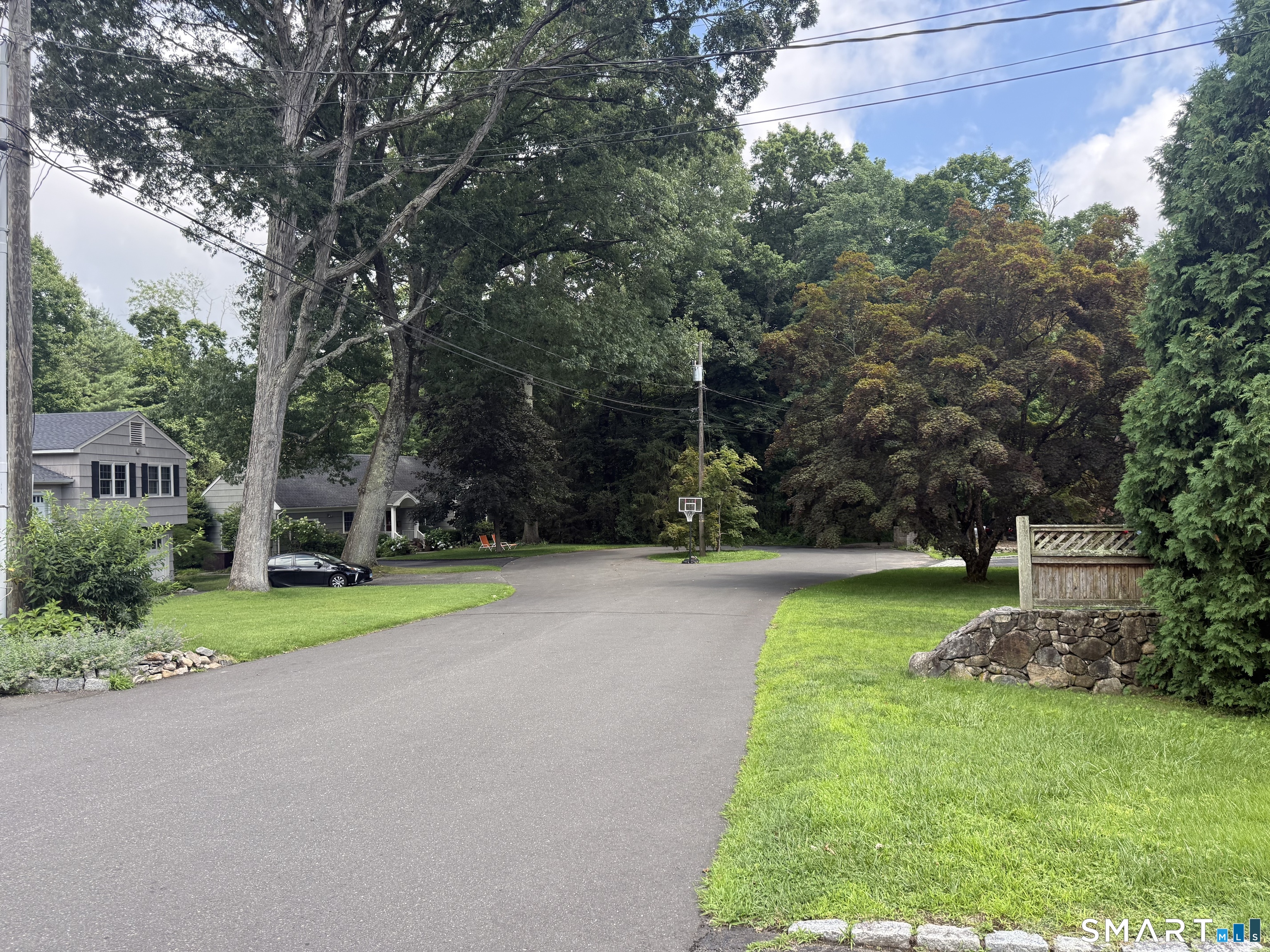 19 S Down River Road New Canaan CT 06840