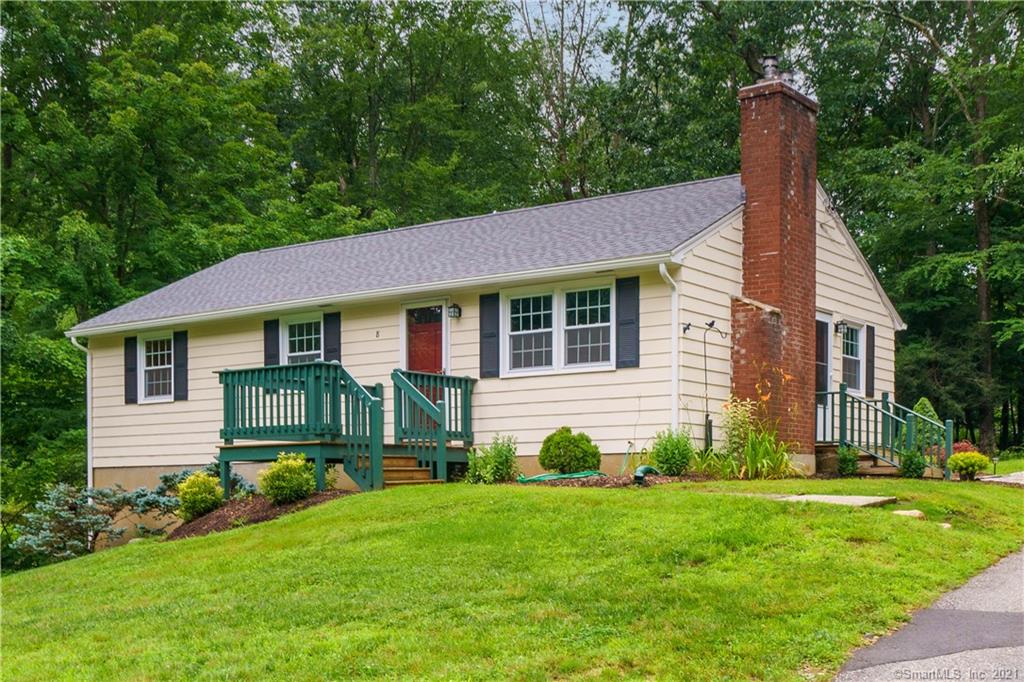 8 Red Oak Hill Road Willington CT 06279