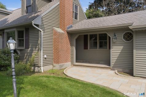 17 Bobolink Lane Enfield CT 06082