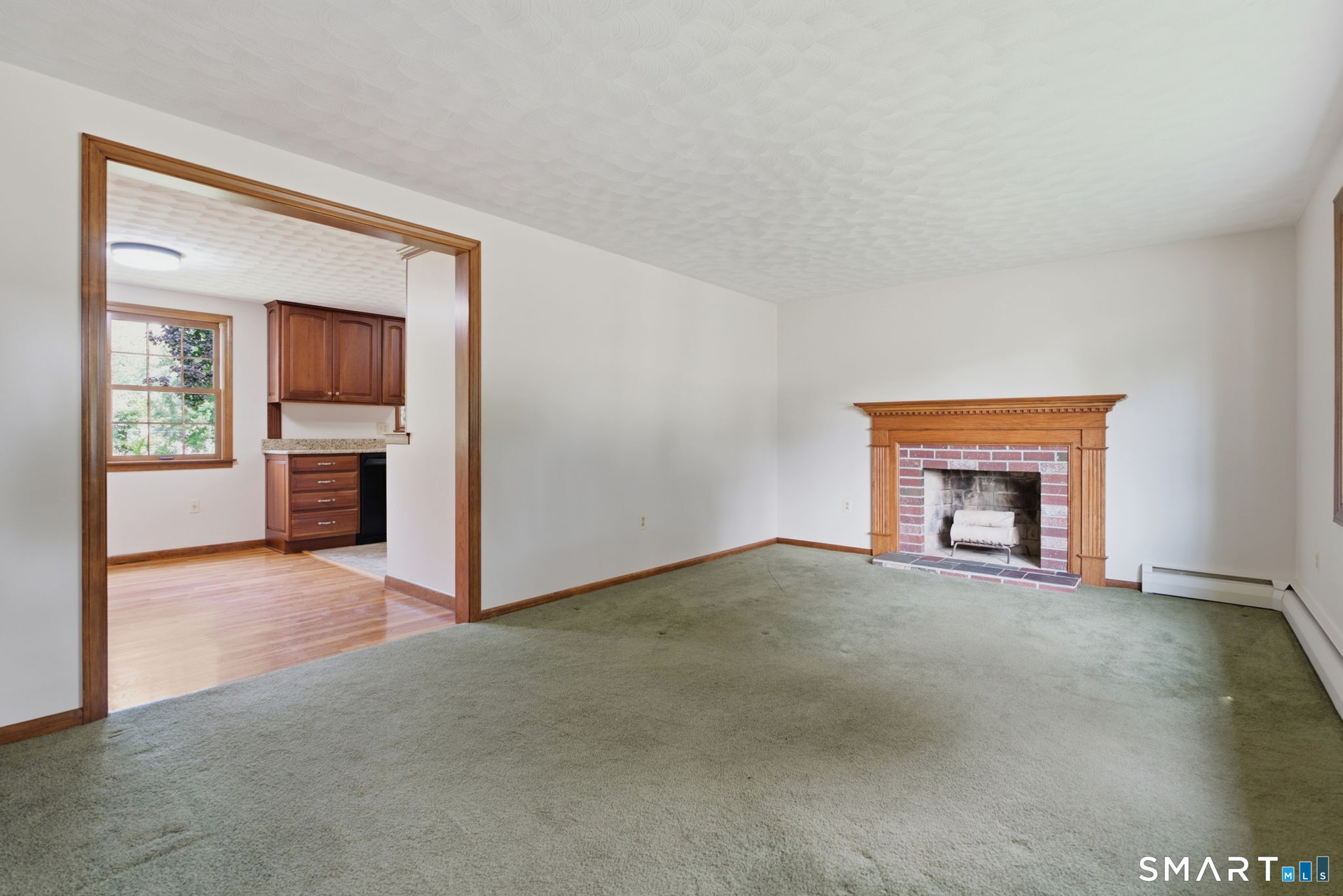 17 Bobolink Lane Enfield CT 06082