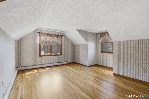 17 Bobolink Lane Enfield CT 06082