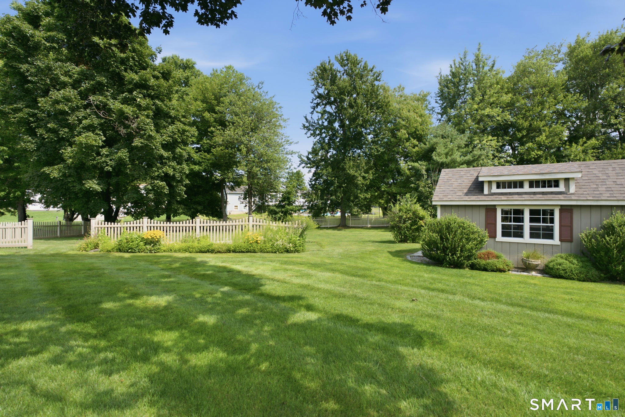 17 Bobolink Lane Enfield CT 06082