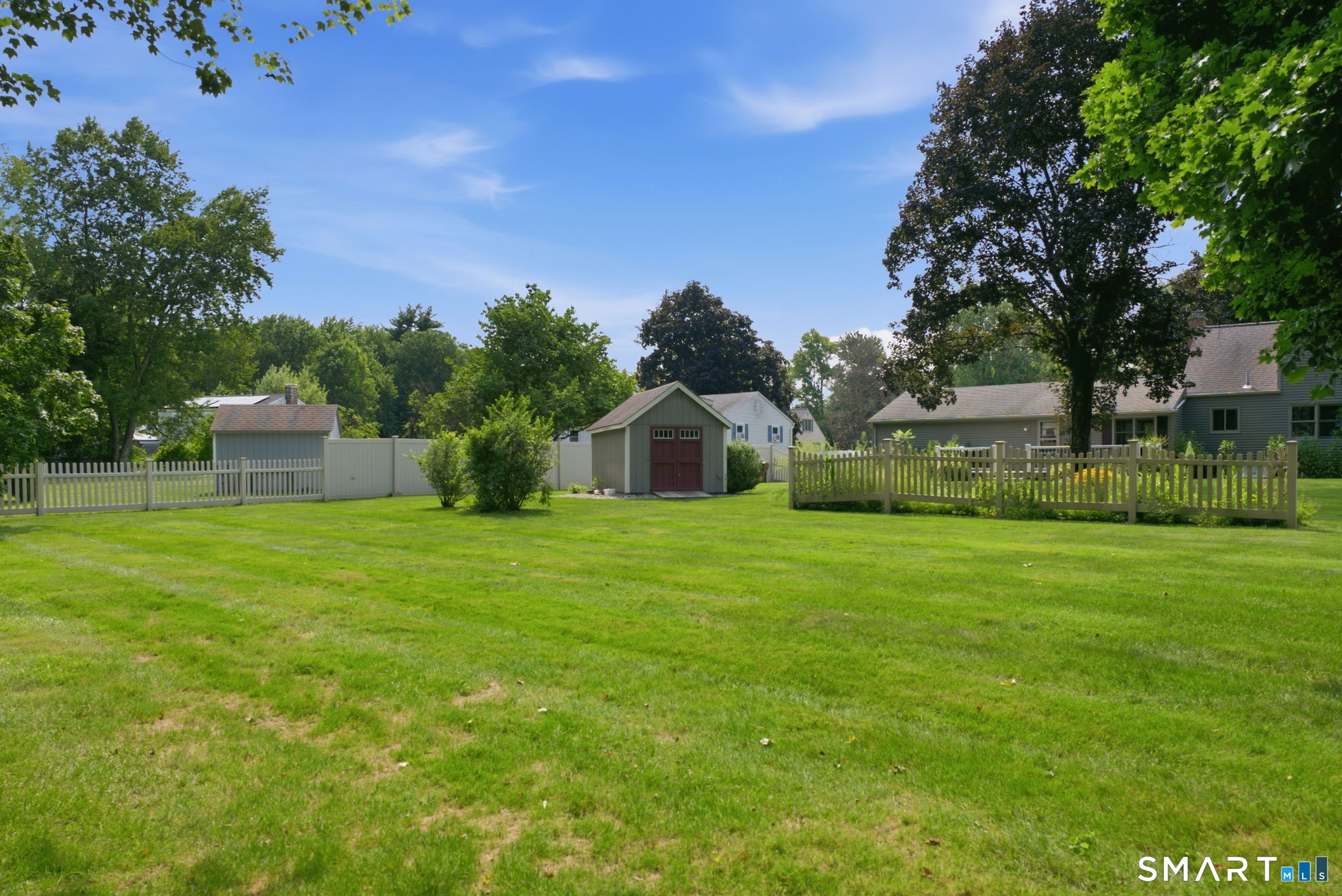 17 Bobolink Lane Enfield CT 06082
