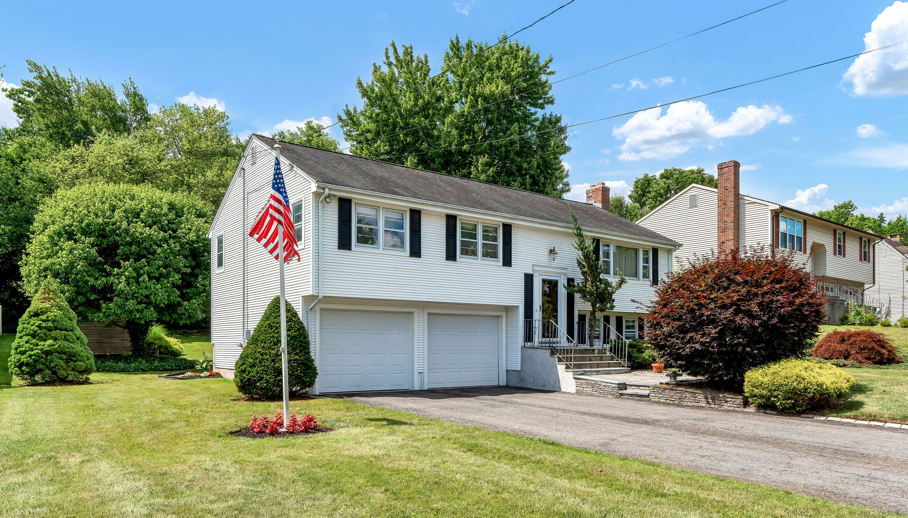 28 Hewitt Street Wethersfield CT 06109