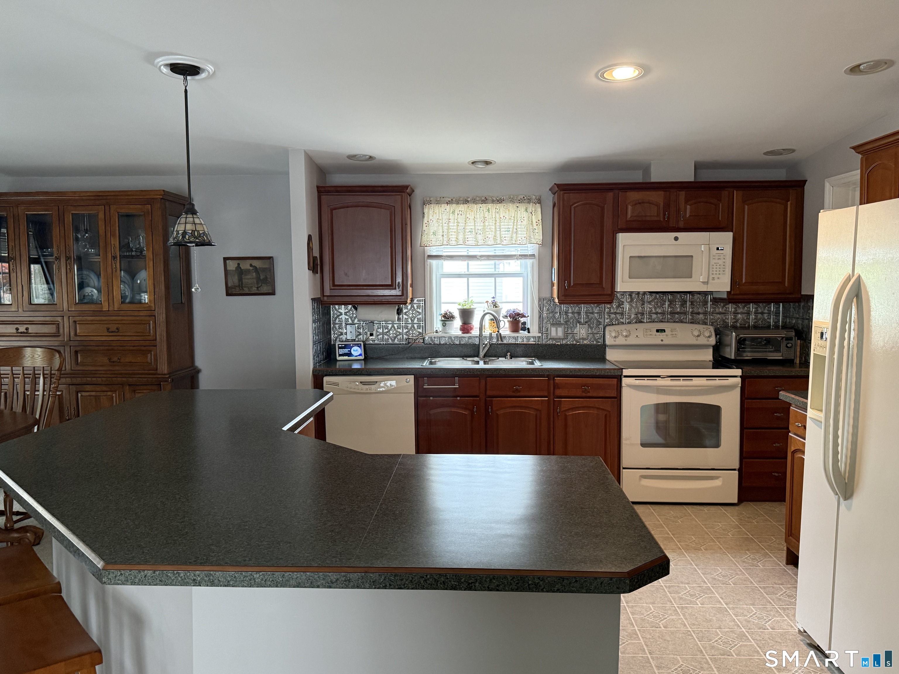 11 Cliff Road Ledyard CT 06339