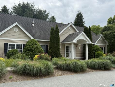 11 Cliff Road Ledyard CT 06339