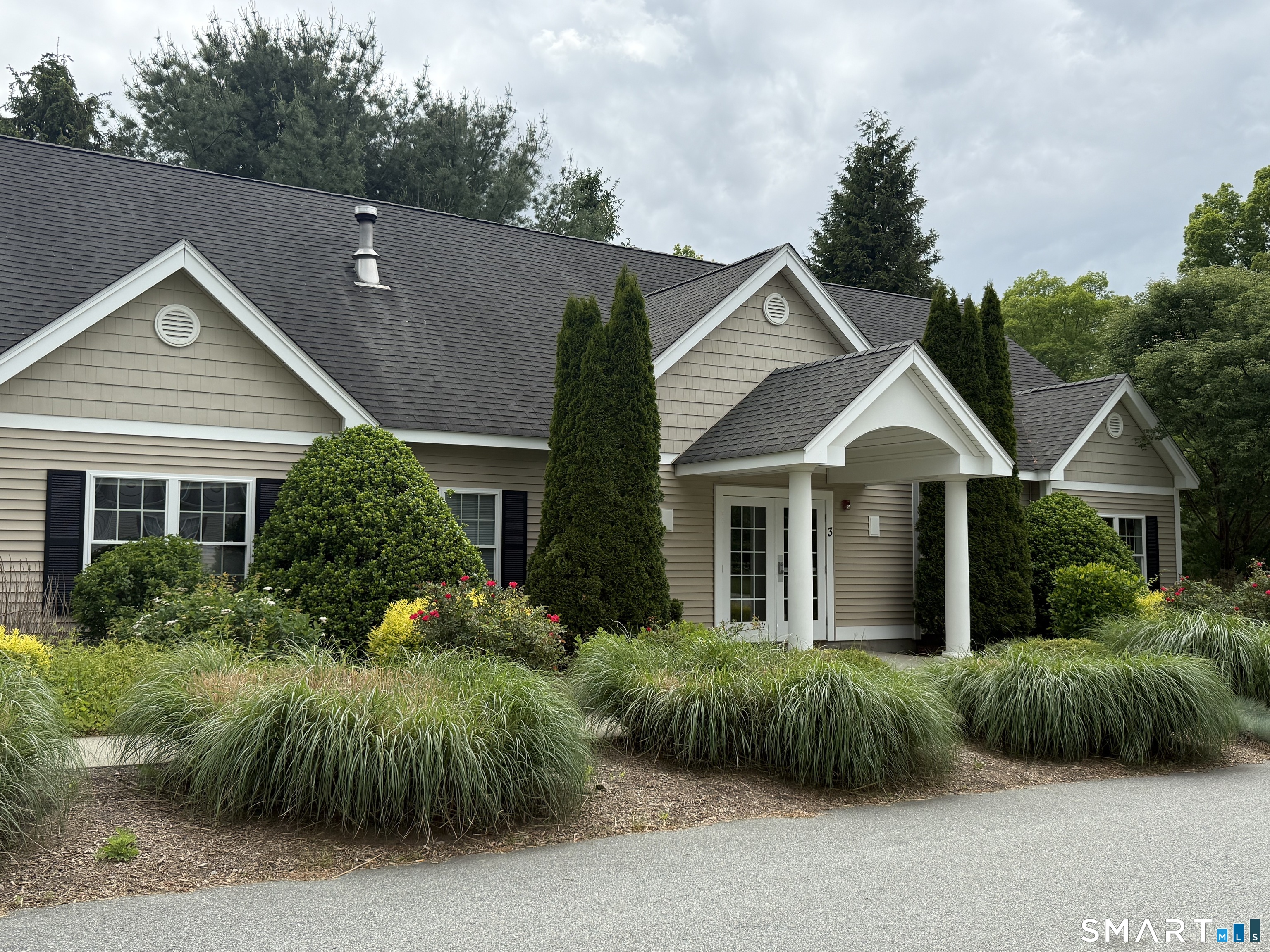11 Cliff Road Ledyard CT 06339