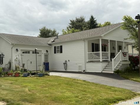 11 Cliff Road Ledyard CT 06339