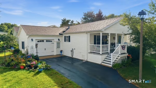 11 Cliff Road Ledyard CT 06339