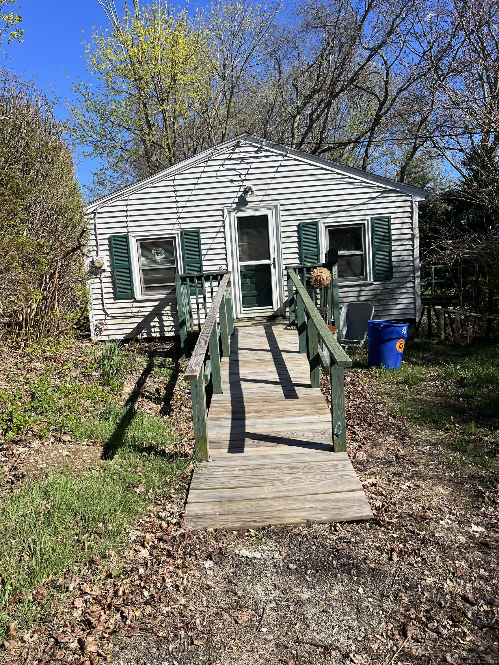 10 Belvidere Street New London CT 06320