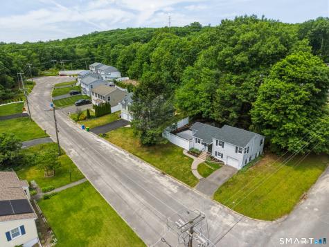 6 Glenford Drive Waterbury CT 06708