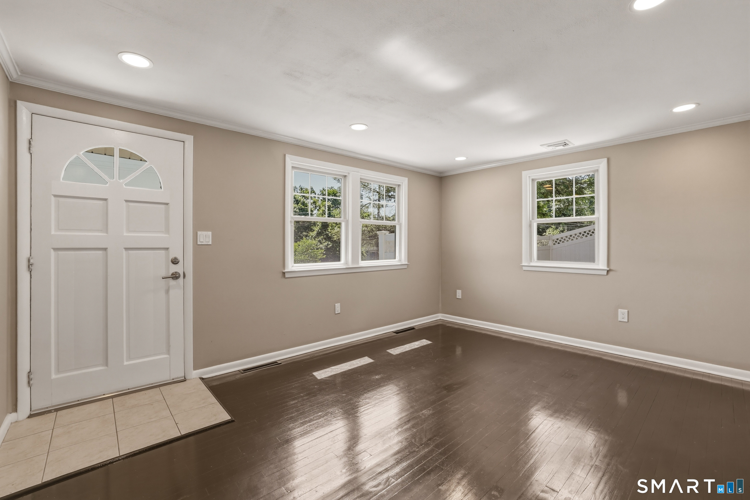 6 Glenford Drive Waterbury CT 06708