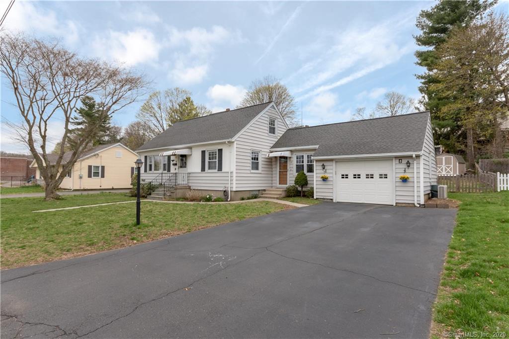 25 Greenlawn Avenue Stratford CT 06614