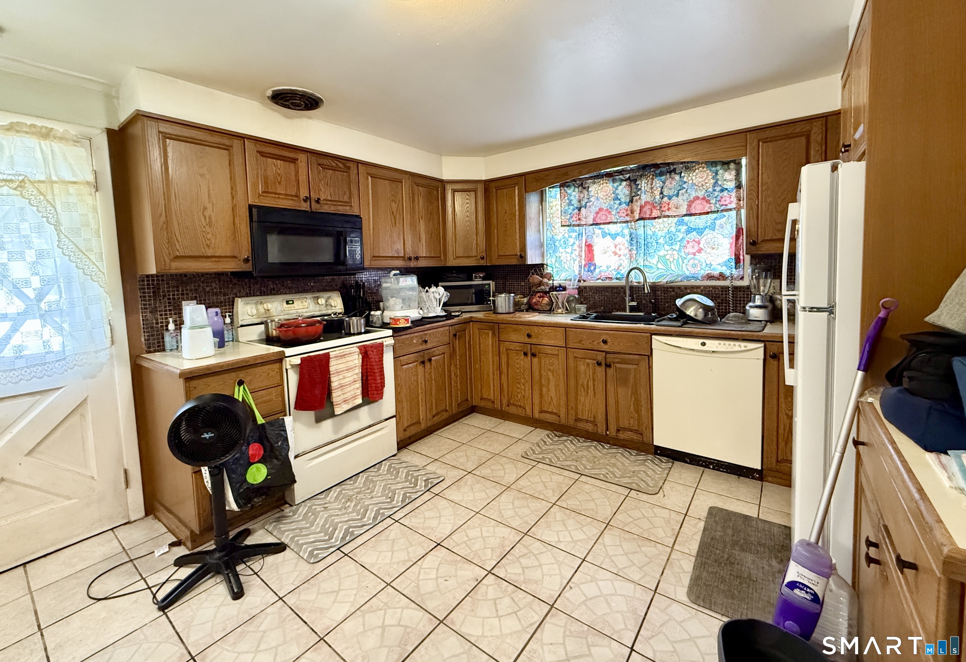 1012 Bunker Hill Avenue Waterbury CT 06708