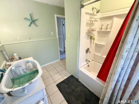 1012 Bunker Hill Avenue Waterbury CT 06708
