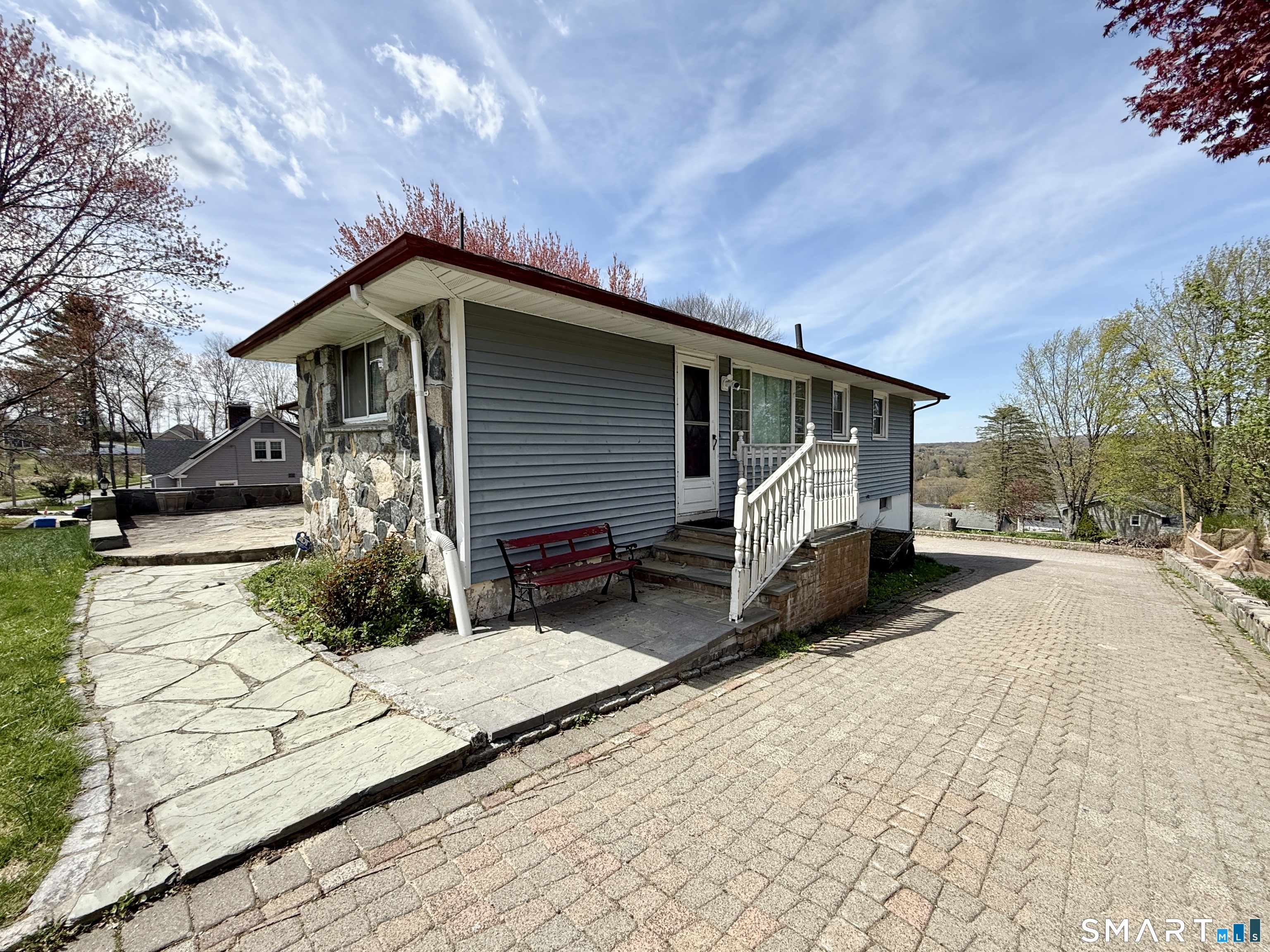 1012 Bunker Hill Avenue Waterbury CT 06708