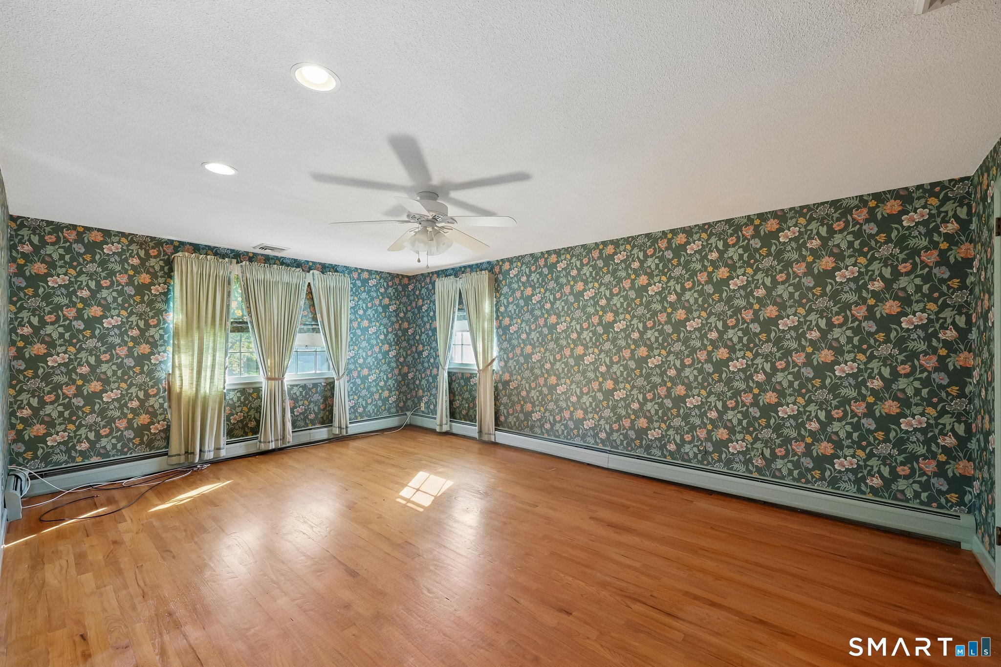 64 Burnwood Drive Bloomfield CT 06002