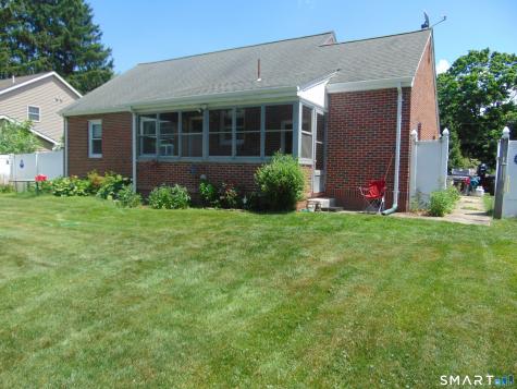 9 Grantham Road Wallingford CT 06492