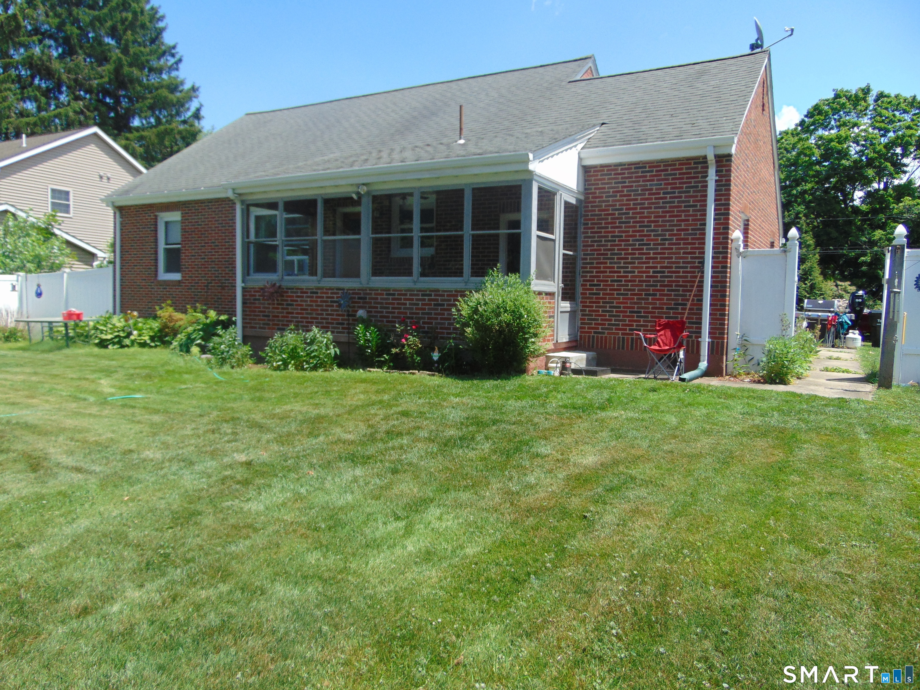 9 Grantham Road Wallingford CT 06492