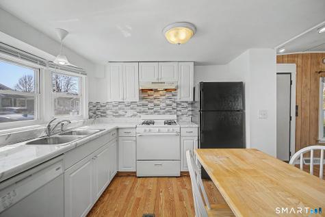 32 Greenlawn Drive Danbury CT 06810