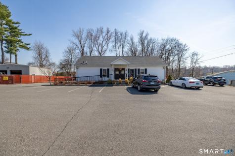 32 Greenlawn Drive Danbury CT 06810