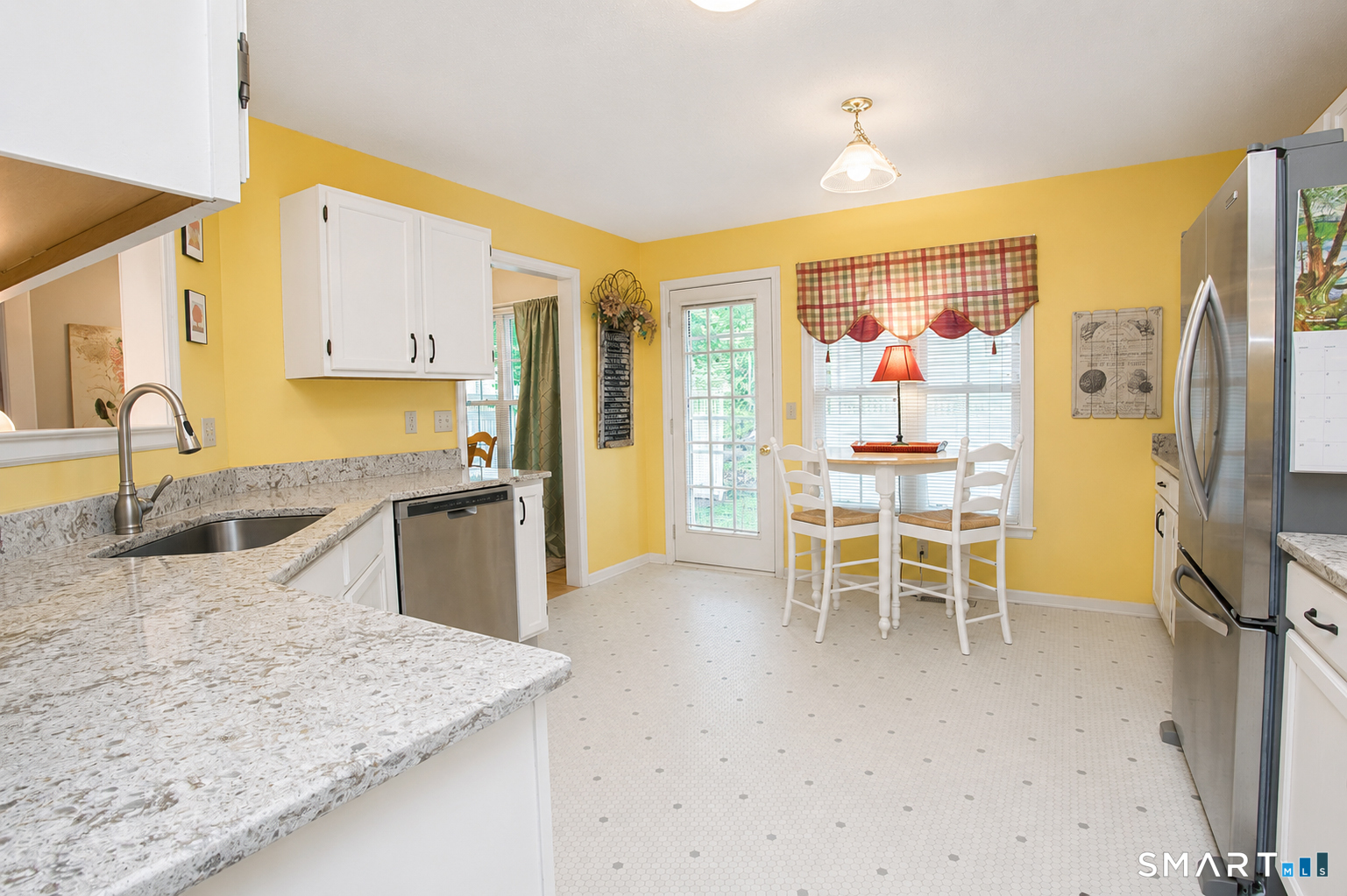 26 Fox Hollow Avon CT 06001
