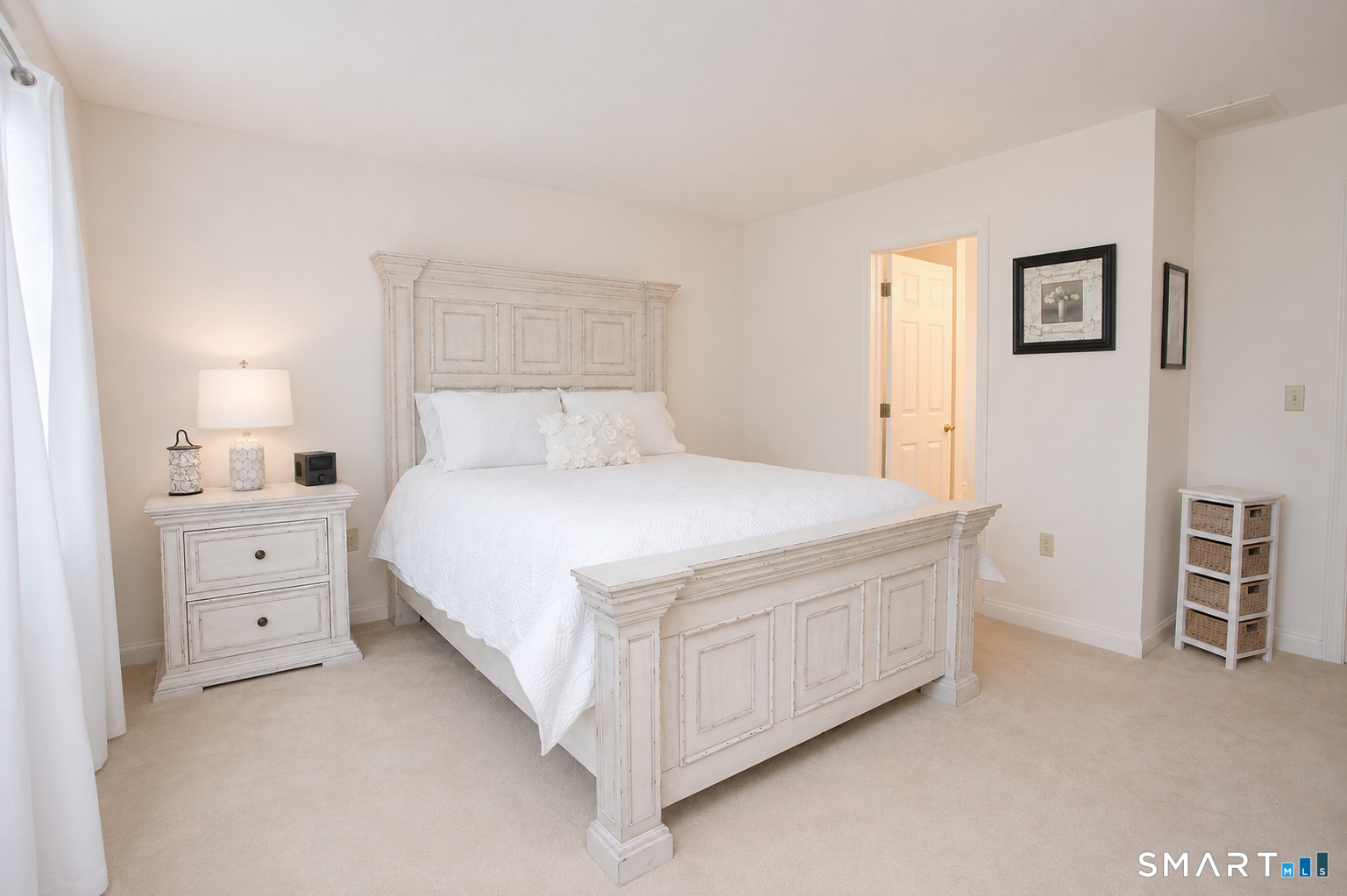 26 Fox Hollow Avon CT 06001