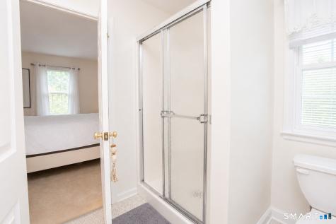 26 Fox Hollow Avon CT 06001