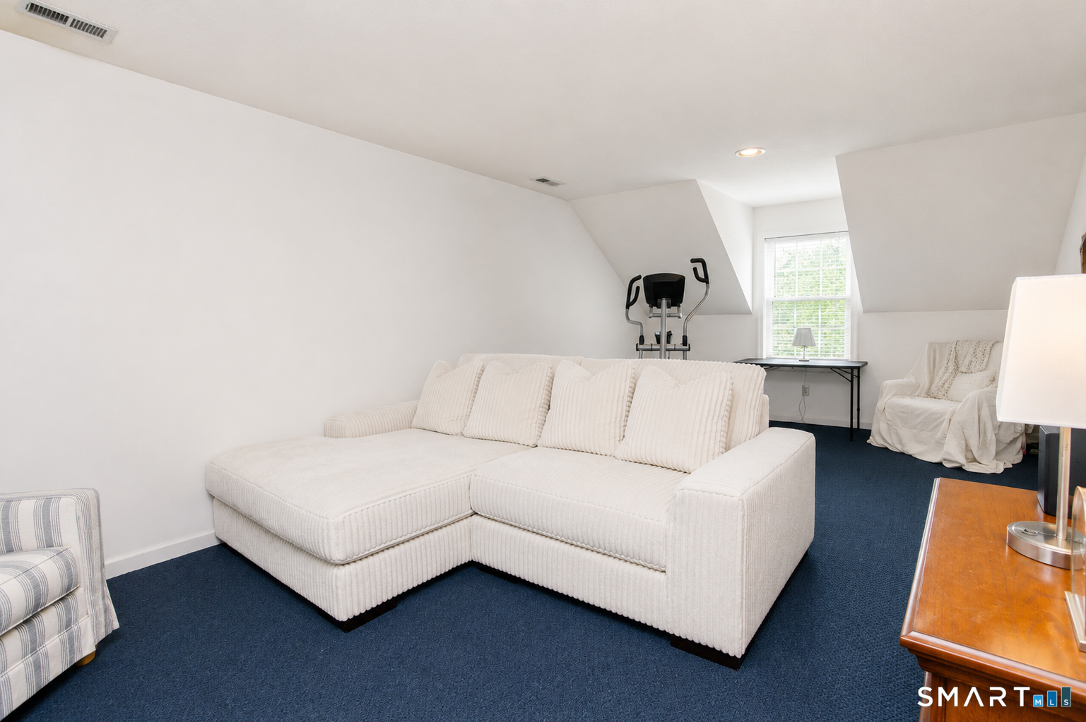 26 Fox Hollow Avon CT 06001