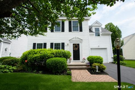 26 Fox Hollow Avon CT 06001