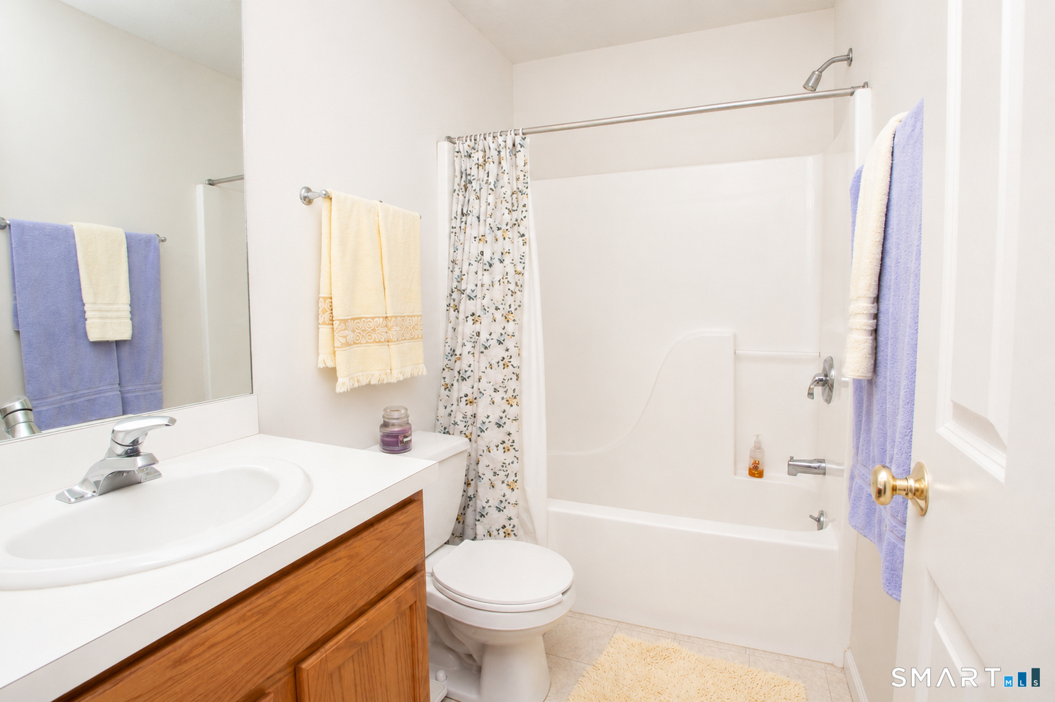 26 Fox Hollow Avon CT 06001