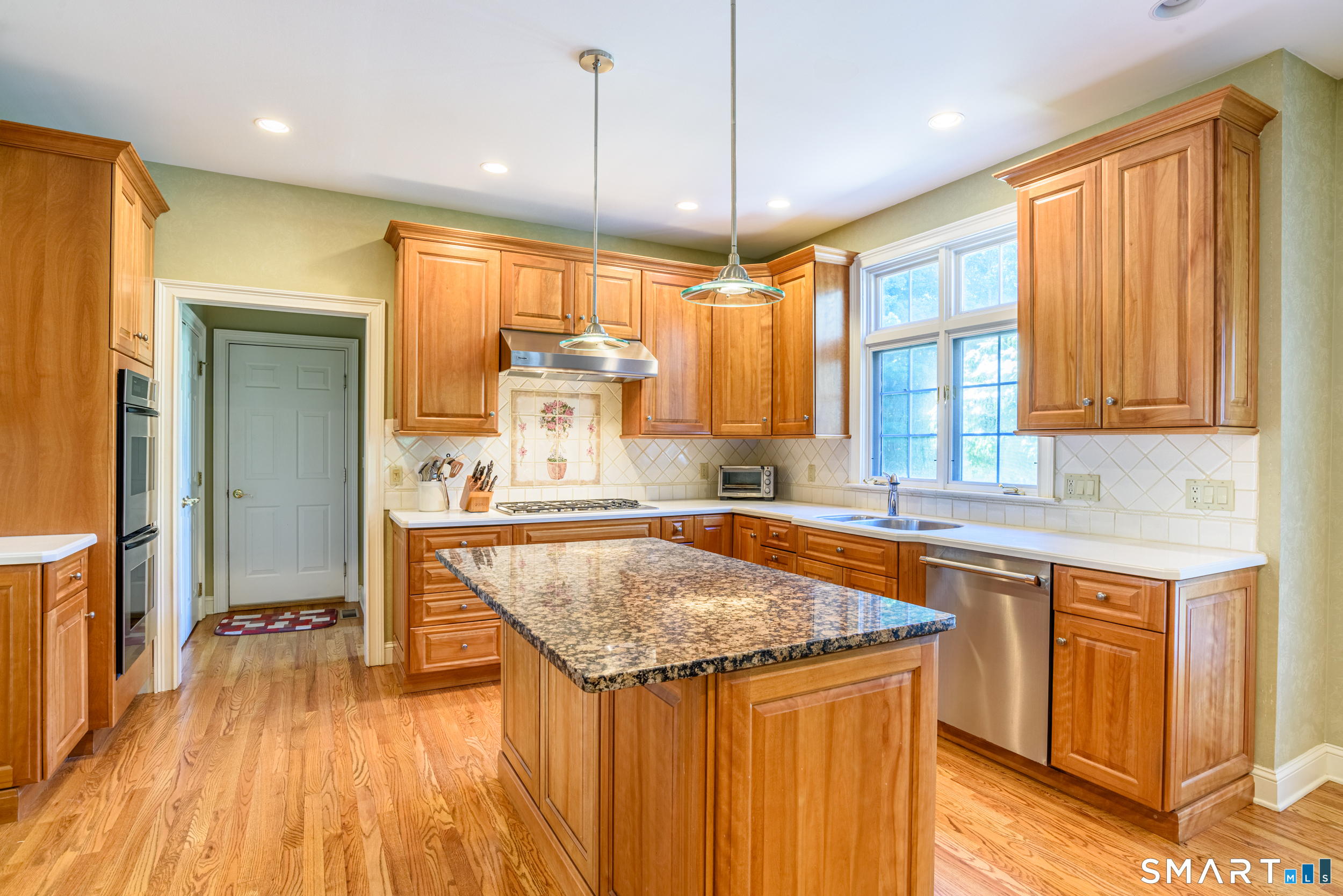 25 Wildrose Lane Trumbull CT 06611