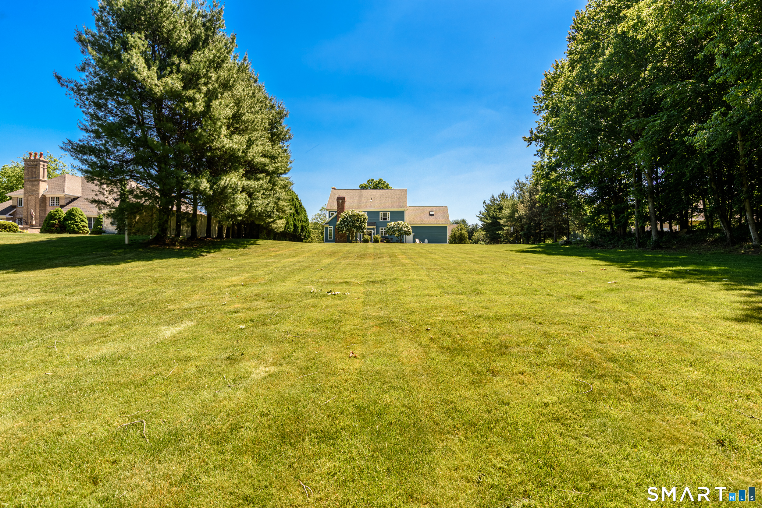 25 Wildrose Lane Trumbull CT 06611