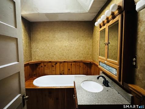 175 Seymour Road Woodbridge CT 06525