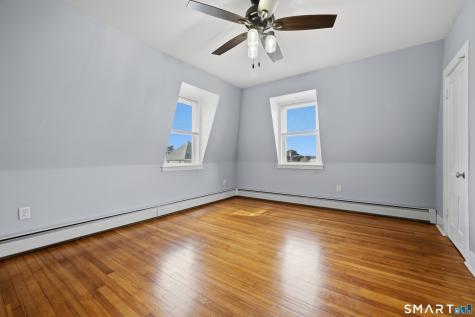 72 Baker Avenue Groton CT 06340
