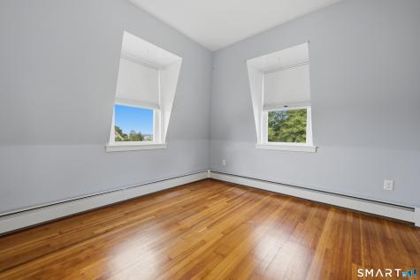 72 Baker Avenue Groton CT 06340