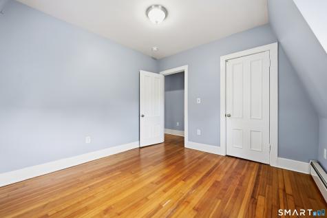 72 Baker Avenue Groton CT 06340