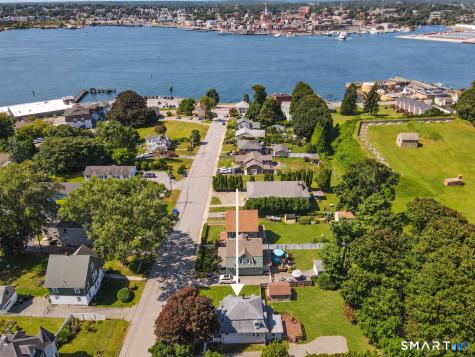 72 Baker Avenue Groton CT 06340