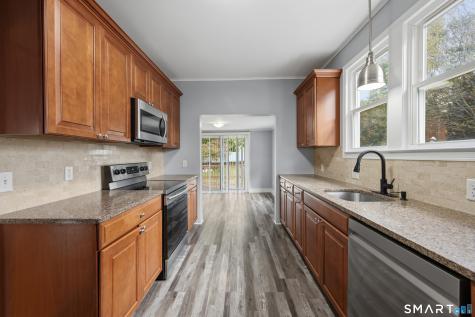 72 Baker Avenue Groton CT 06340