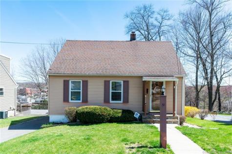 31 Douglas Avenue Waterbury CT 06708