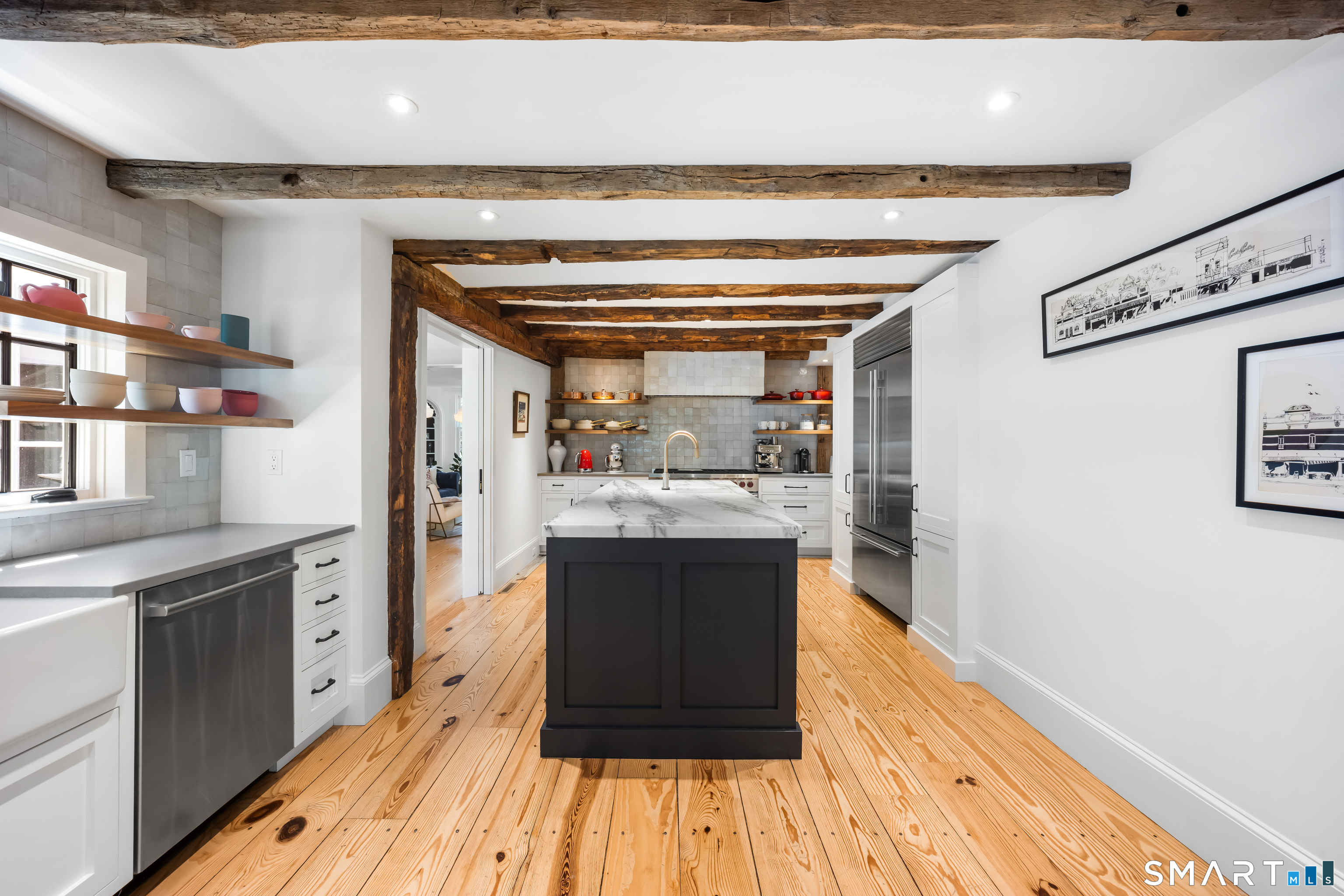 349 Beach Road Fairfield CT 06824