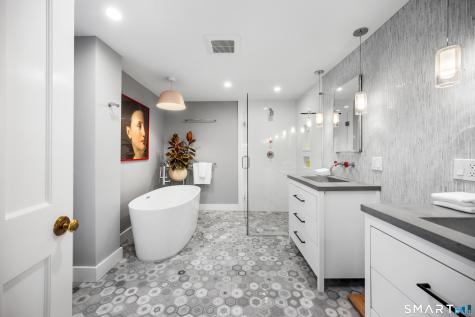 349 Beach Road Fairfield CT 06824