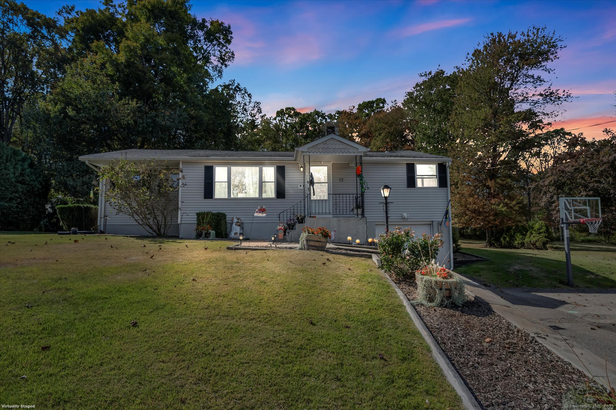 12 Richard Lane Prospect CT 06712